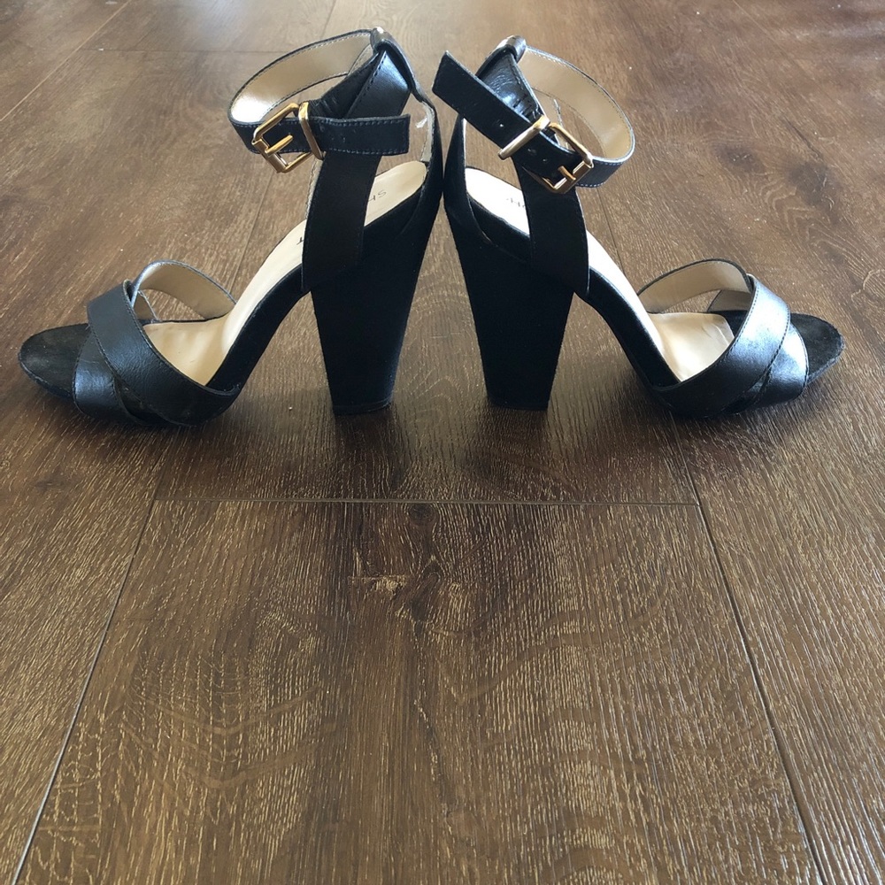 Shoemint Black Block Heel Sandals With Gold Hardw… - image 4